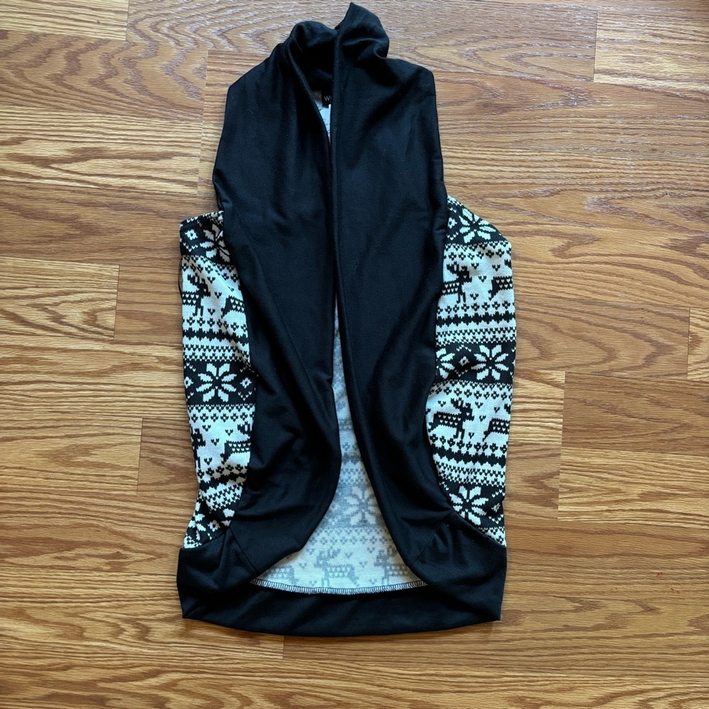 Wet Seal Sleeveless Pullover Top Size XS Black White NWT Y2K 90s Fair Isle‎